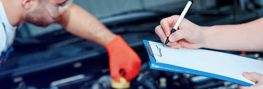 A Technician from Pitstop about to perform an MOT Bingham, Nottingham.